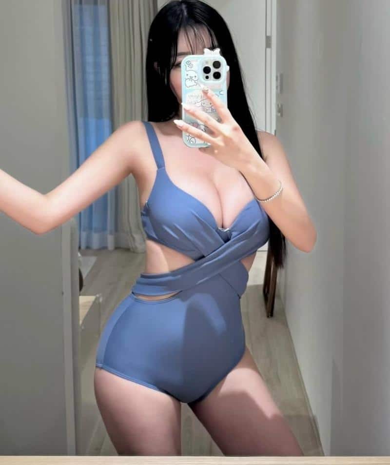 수영복 셀카녀